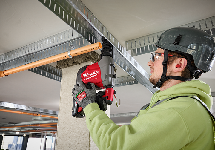M18 FUEL™ Overhead Rotary Hammer w/ Integrated Dust Extraction Image 3